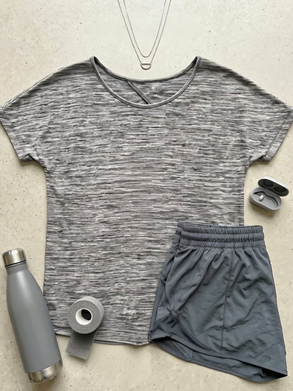 Tuff Athletics Gray Space Dye Keyhole Back Workout Top | Sz Large